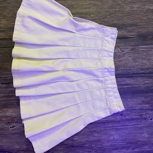 Brandy Melville Pleated Tennis Skirt!